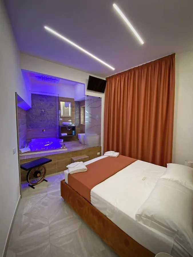 Twin Towers Naples Luxury Bed & Breakfast