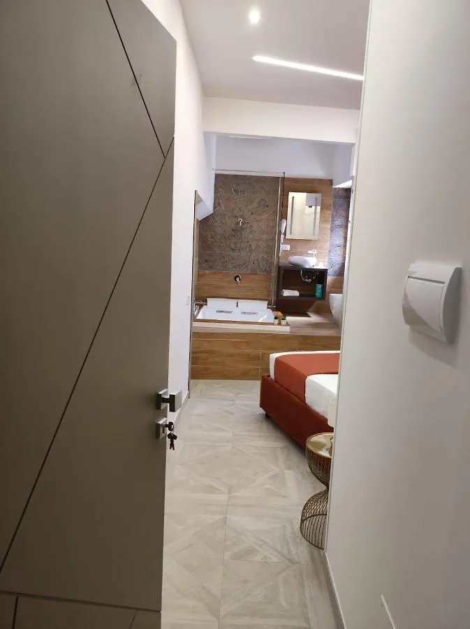 Twin Towers Naples Luxury Bed & Breakfast