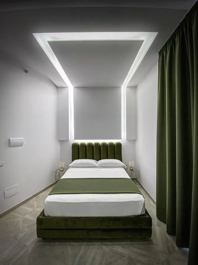Twin Towers Naples Luxury Bed & Breakfast Italy