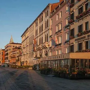 pensione-wildner.hotelslidodijesolo.com/
